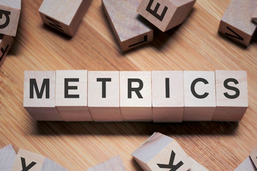 How to Measure 8 Key SaaS Customer Success Metrics